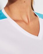 Roly - SUZUKA 6657_0112_3_2 camiseta deportiva bicolor de mujer con cuello de pico detalle 2
